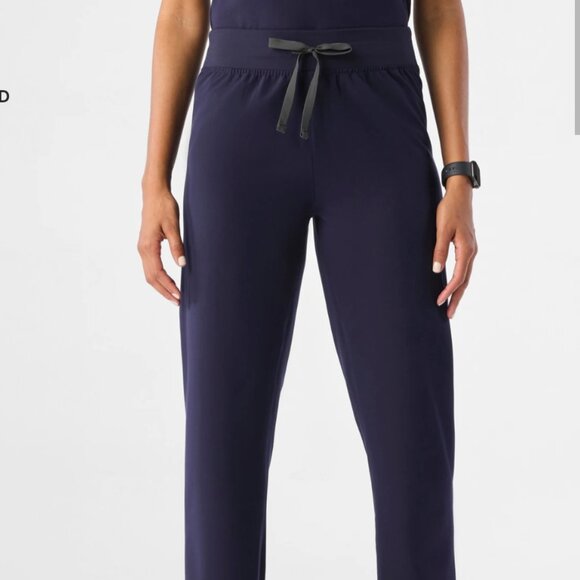 FIGS Scrubs Livingston Pants w/ Drawstring  Navy Blue Women's Medium  NWT - Picture 1 of 9